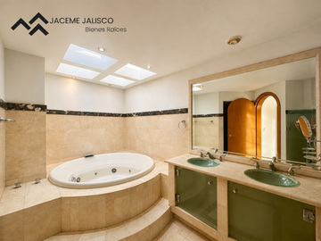 Casa en Venta Coto Rinconada del Parque - Parque Metropolitano