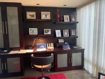 VENDO HERMOSA CASA EN URB PRIVADA CUMBAYA, PROX USFQ