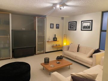 VENDO HERMOSA CASA EN URB PRIVADA CUMBAYA, PROX USFQ