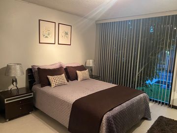 VENDO HERMOSA CASA EN URB PRIVADA CUMBAYA, PROX USFQ