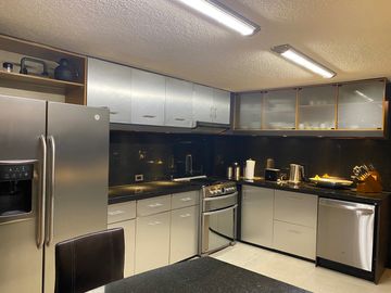 VENDO HERMOSA CASA EN URB PRIVADA CUMBAYA, PROX USFQ