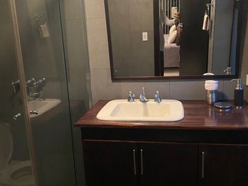 VENDO HERMOSA CASA EN URB PRIVADA CUMBAYA, PROX USFQ
