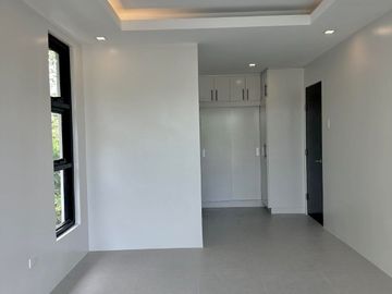 House and Lot in Cebu Royale Estate, Consolacion, Cebu