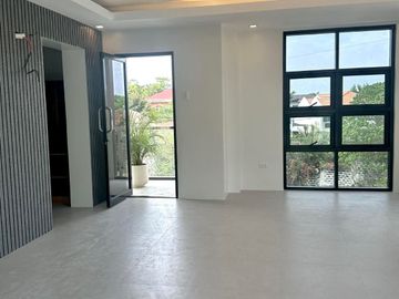 House and Lot in Cebu Royale Estate, Consolacion, Cebu