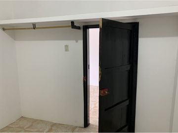 Casa en venta en Montecristi cerca a la iglesia