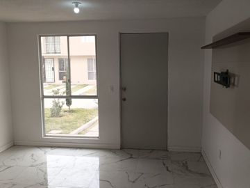 EXCELENTE CASA EN VILLAS DE NEXTLALPAN ESTADO DE MEXICO