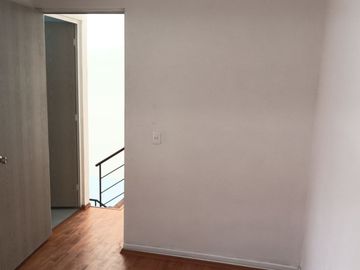 EXCELENTE CASA EN VILLAS DE NEXTLALPAN ESTADO DE MEXICO