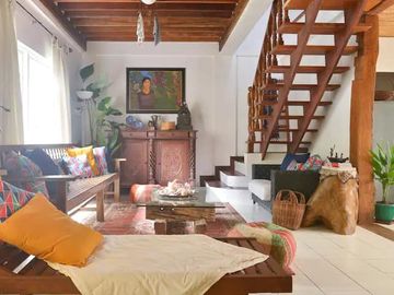 6 Bedroom Vintage Duplex in San Jose Tagaytay