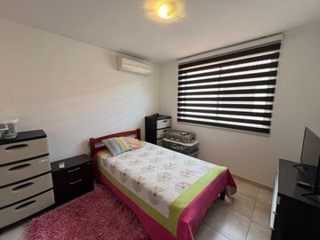 Casa en Venta en Ciudad Celeste - Via a Samborondon