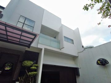 Dijual Cepat Rumah Siap Huni Bagus Ada S Pool Di Area Tebet Jakarta Selatan