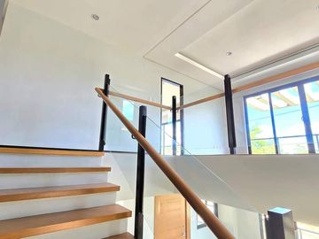 Elegant House And lot In Antipolo with Golf course Inside Subd.