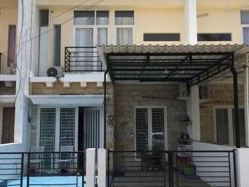 DIJUAL RUMAH SIAP HUNI di GREENLAKE WONOREJO SBY