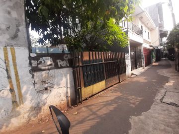 Rumah Tinggal Bongkar, 10 Meter Ke Cempaka Putih Raya