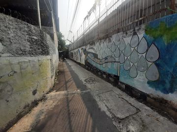 Rumah Tinggal Bongkar, 10 Meter Ke Cempaka Putih Raya