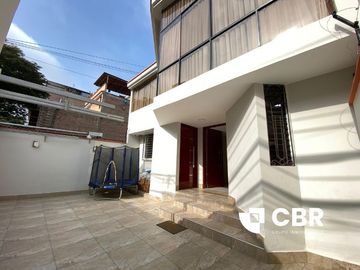 VENTA CASA EN REMODELADA EN SURCO