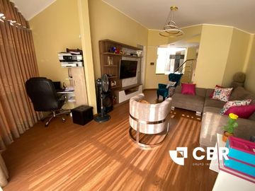 VENTA CASA EN REMODELADA EN SURCO