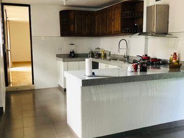 CASA AMOBLADA EN ALQUILER BIEN UBICADA EN CAJAMARCA