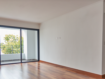 VENDO PRECIOSO PENTHOUSE ESTRENO POR DASSO, MIRAFLORES LIMITE SAN ISIDRO