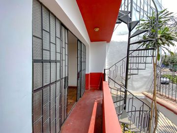 ¡Oportunidad! De Hermosa Casa En Venta ,Av. Alfa Los Olivos.