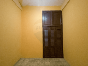 VENTA CASA RENTERA EN LIZARDO GARCIA Y SUCRE