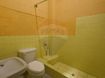 VENTA CASA RENTERA EN LIZARDO GARCIA Y SUCRE