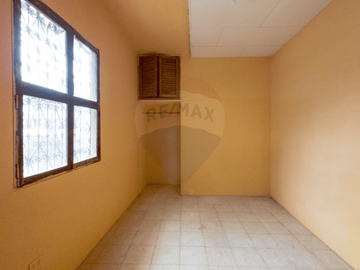 VENTA CASA RENTERA EN LIZARDO GARCIA Y SUCRE