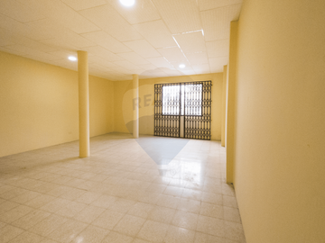 VENTA CASA RENTERA EN LIZARDO GARCIA Y SUCRE