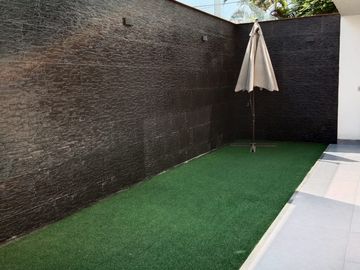 SE VENDE DEPARTAMENTO EN PRIMER PISO 135 M2 LINCE