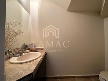 Venta de casa sola al norte de Cuernavaca en Ocotepec