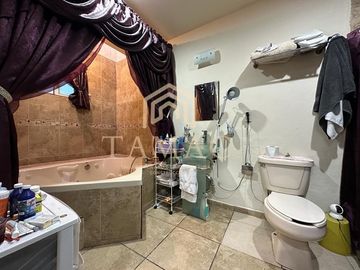 Venta de casa sola al norte de Cuernavaca en Ocotepec