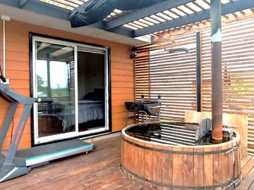 Parcela Chancoyan Casa, Piscina , Tinaja