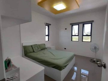 BRAND NEW HOUSE FOR SALE IN EASTRDIGE EXECUTIVE SUBDIVISION BINANGONAN RIZAL