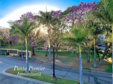 Mansión de Lujo en Venta en Puerta de Hierro Andares Zapopan.