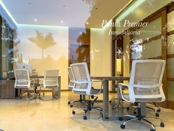 Mansión de Lujo en Venta en Puerta de Hierro Andares Zapopan.