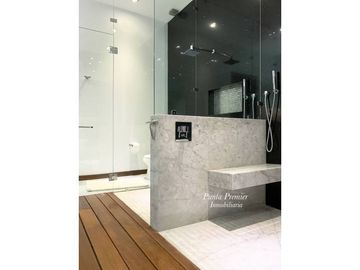 Mansión de Lujo en Venta en Puerta de Hierro Andares Zapopan.