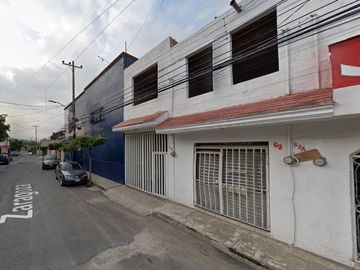 CASA EN PRIVADA HIDALGO, SANTA MARIA TEQUEPEXPAN, TLAQUEPAQUE, JALISCO. ¡CASA EN REMATE! -FQA