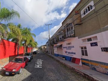 CASA EN PRIVADA HIDALGO, SANTA MARIA TEQUEPEXPAN, TLAQUEPAQUE, JALISCO. ¡CASA EN REMATE! -FQA