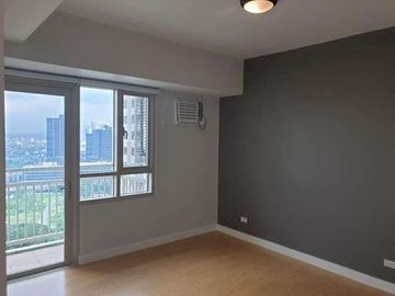 1BR Condo Unit For Sale in The Grove by Rockwell, Pasig