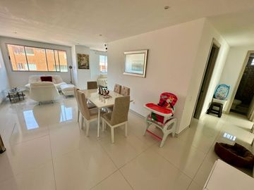 Apartamento en altos de riomar barranquilla de 3 habitaciones vista al rio