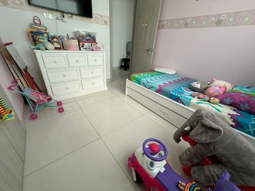Apartamento en altos de riomar barranquilla de 3 habitaciones vista al rio