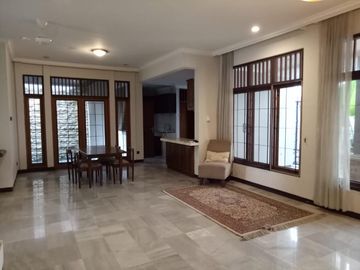 Disewakan Rumah Siap Huni di Villa Delima, Lebak Bulus