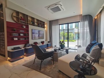 ● Type Tuscan Style Modern Colonnade ● Single house 2 Storey, 4 Beds, 4 Parking | 82.00 sq.w. 391.00 sq.m. | Near Near Central Westville 7 mins., Bang