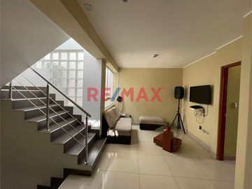 Venta De Casa - Vive En Una De Las Mejores Zonas De La Molina