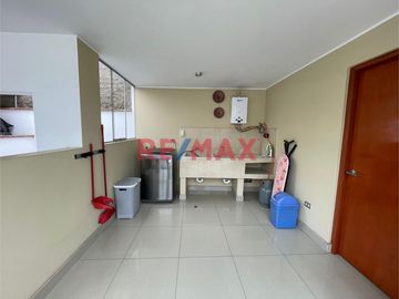Venta De Casa - Vive En Una De Las Mejores Zonas De La Molina