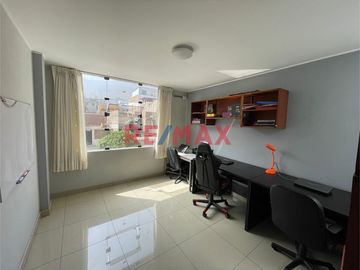 Venta De Casa - Vive En Una De Las Mejores Zonas De La Molina