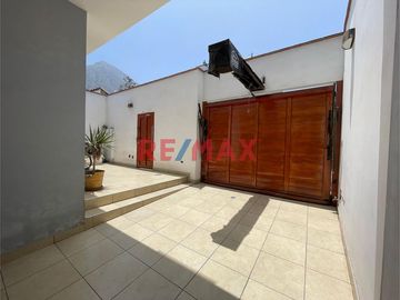 Venta De Casa - Vive En Una De Las Mejores Zonas De La Molina