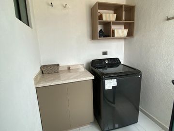 Descubre la Elegancia en Dos Departamentos Modelo Corvina 🏡🌟
