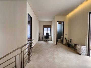 Rumah full furnish di komplek Duren sawit Jakarta Timur