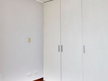 Impecable flat con balcón, vista exterior a Parque Bella Luz, Chacarilla, Surco