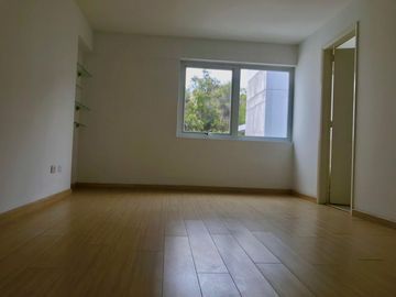 BAJADA DE PRECIO!!    FANTÁSTICO PENTHOUSE PARA INVERSORES